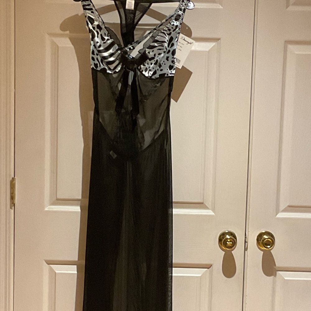 Intimate Sleepwear, black and light blue long gown